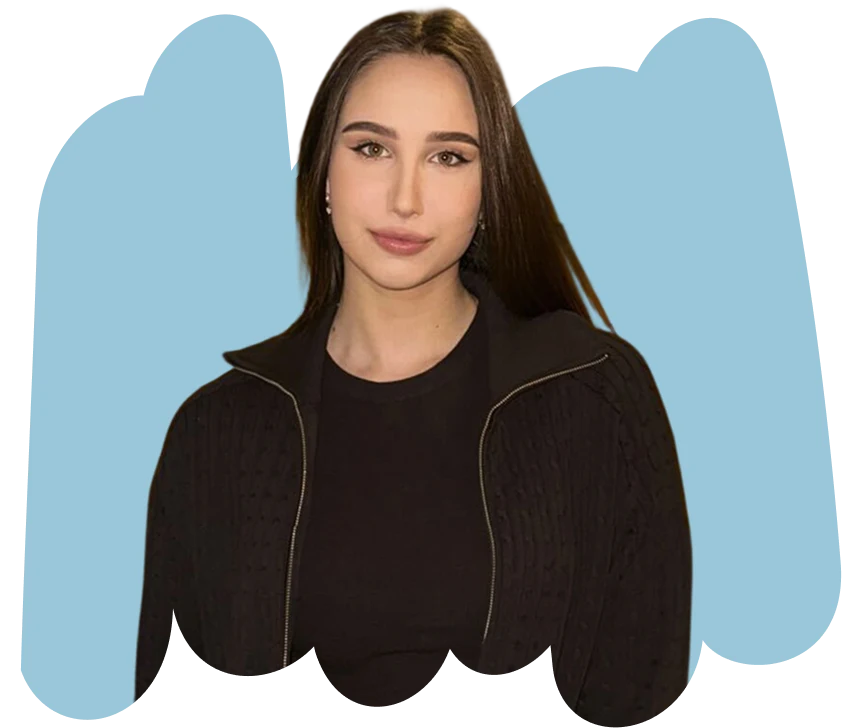 Dasha, Content Creator